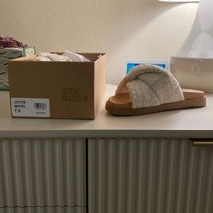 Steve Madden Joyce sandal in white